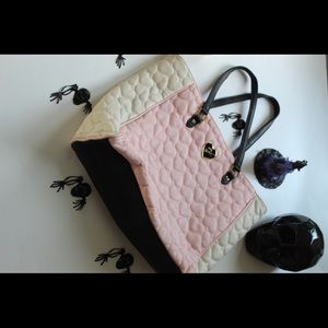 betsey johnson tote